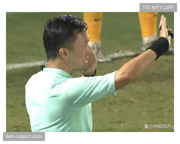 中立球规则详解：裁判如何判罚与比赛中的具体应用