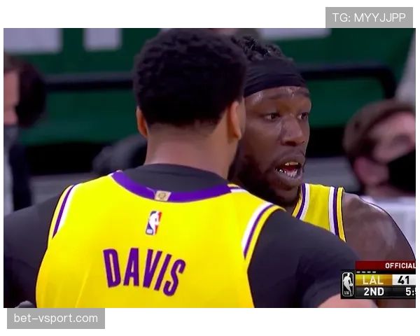 恶意犯规判罚标准揭秘：裁判如何界定“蓄意伤人”？